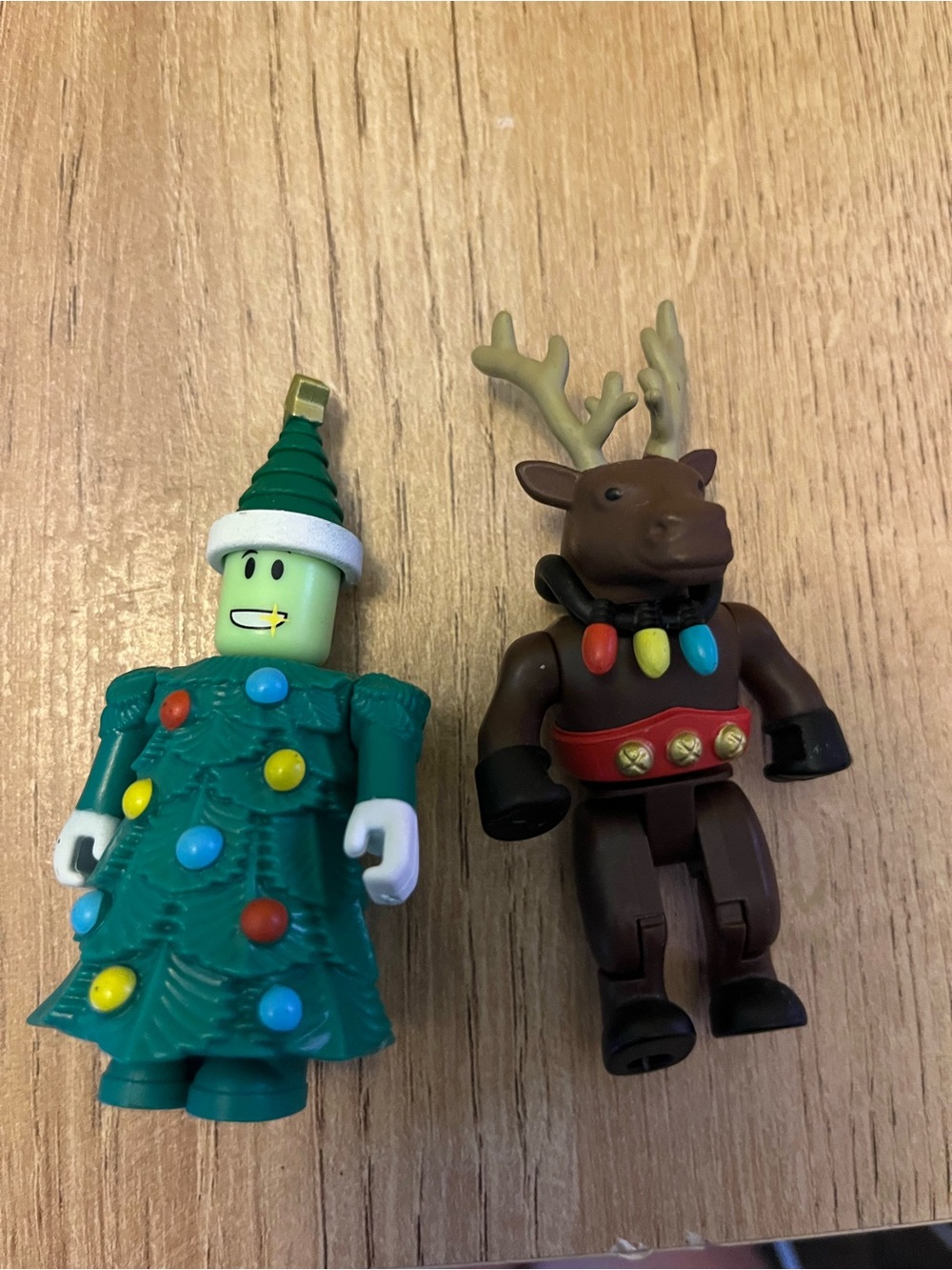Holiday Tree and Reindeer Action Figure Playset - Green and Brown